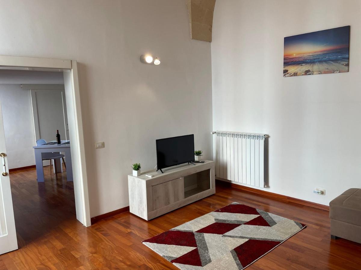 B&B Piazzetta Verdi ليتشي المظهر الخارجي الصورة
