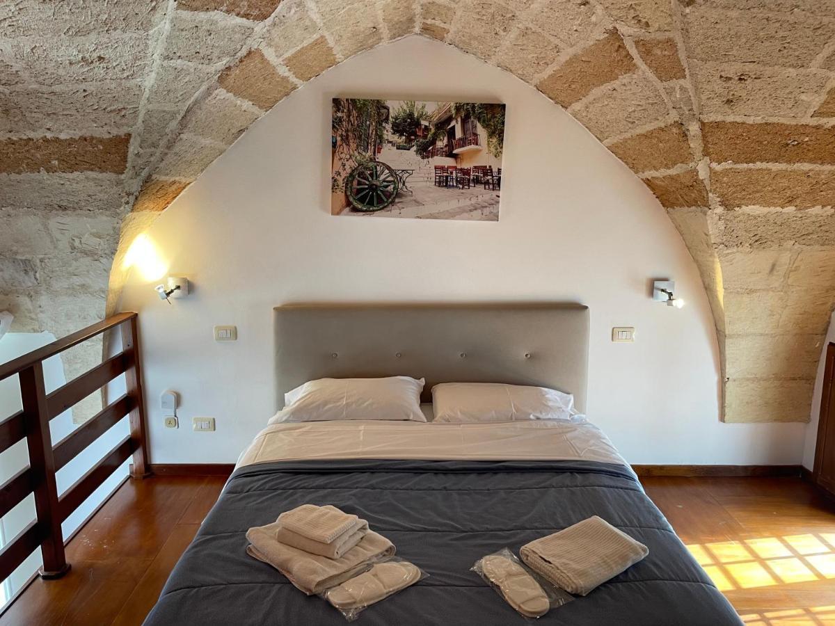 B&B Piazzetta Verdi ليتشي المظهر الخارجي الصورة